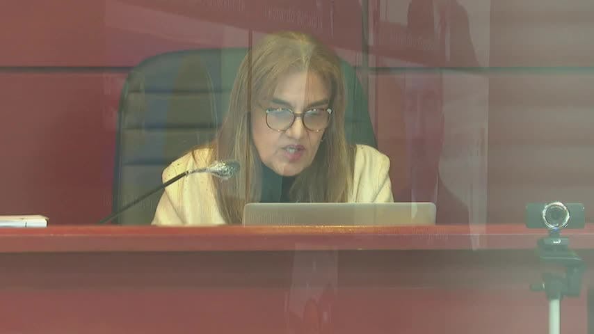 Sentencian a 50 días de pena remitida a tres ejecutivos de Enap 