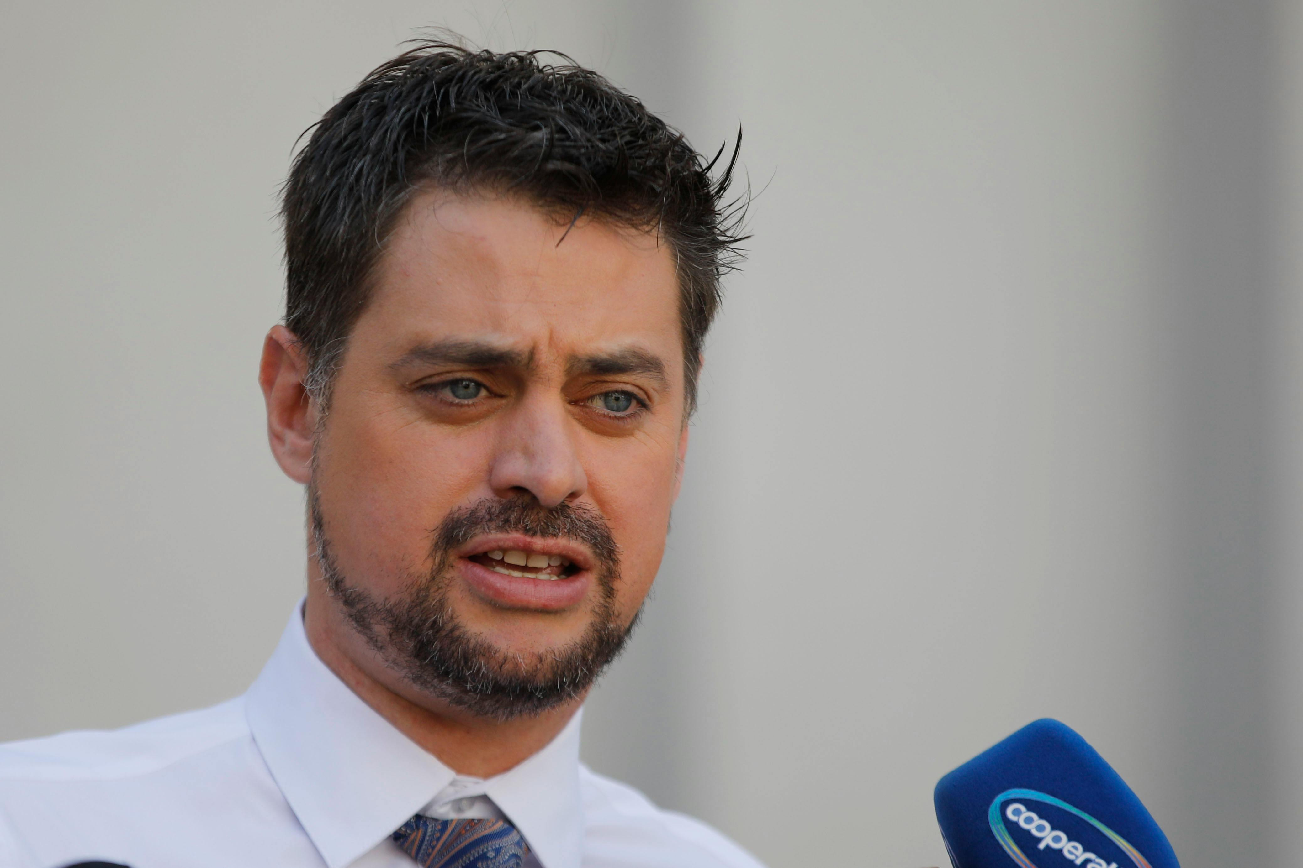 Manouchehri tras elecciones: Ya no es posible pensar en gobernar con dos almas