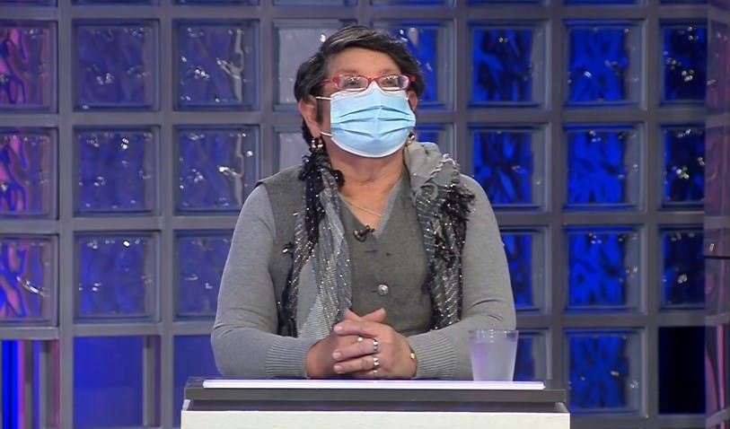Silvia, sobrina de Lidia, renuncia a su derecho de heredar la fortuna del padre de Lidia