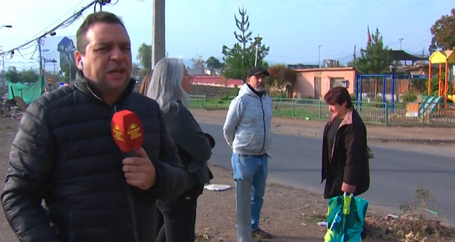 Vecinos de Conchalí indignados por vertedero clandestino en su barrio 