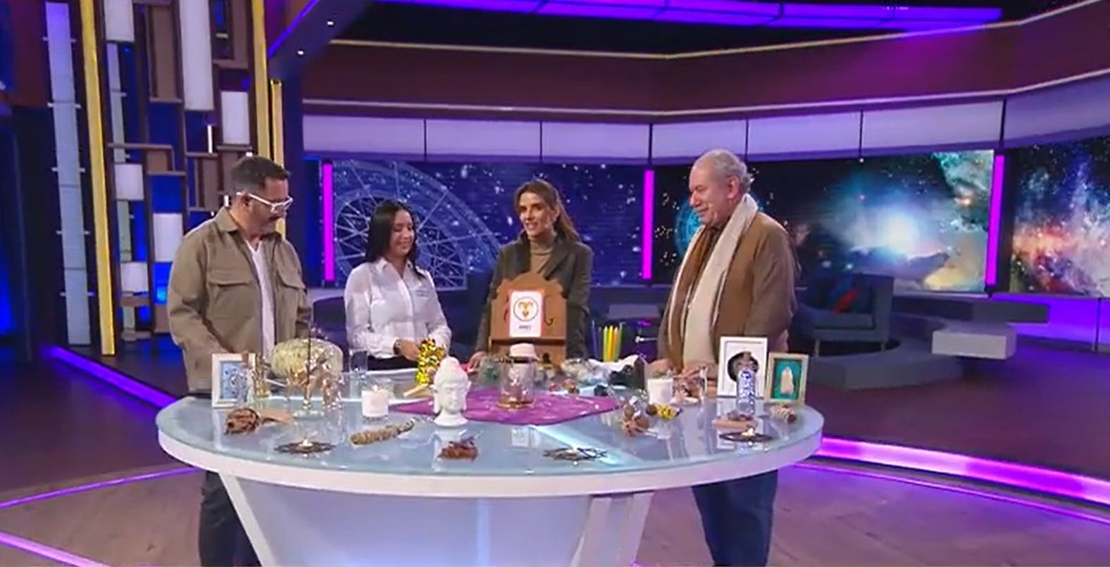 ¡Pedro Engel nos visita en el Buenos Días a Todos! Revisa su horóscopo con predicciones para todos los signos