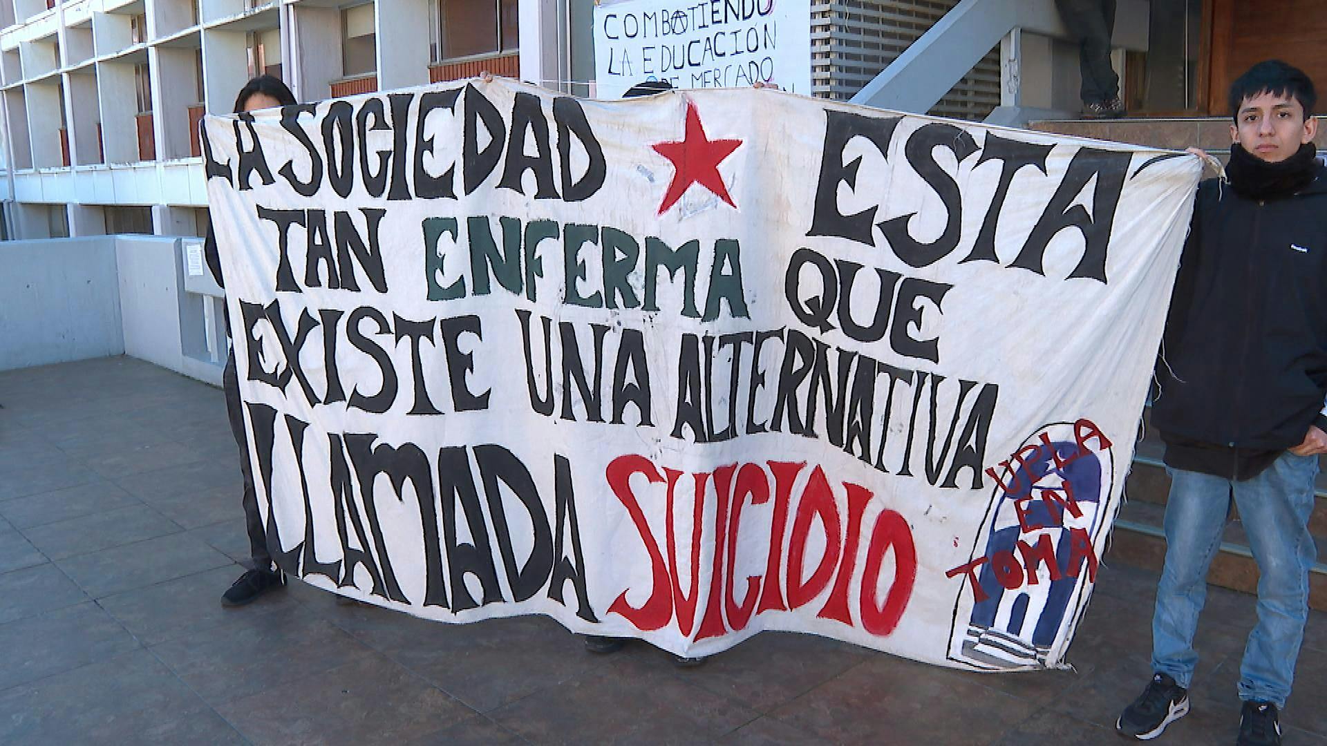 Más de 30 días en  paro cumplieron de los estudiantes de la Universidad de Playa Ancha