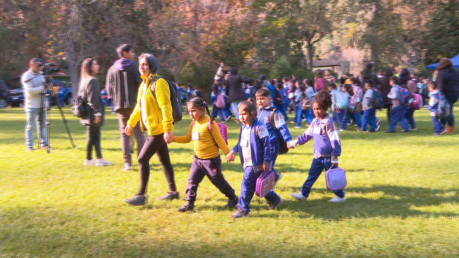 En jardín botánico conmemoran “día del medio ambiente”