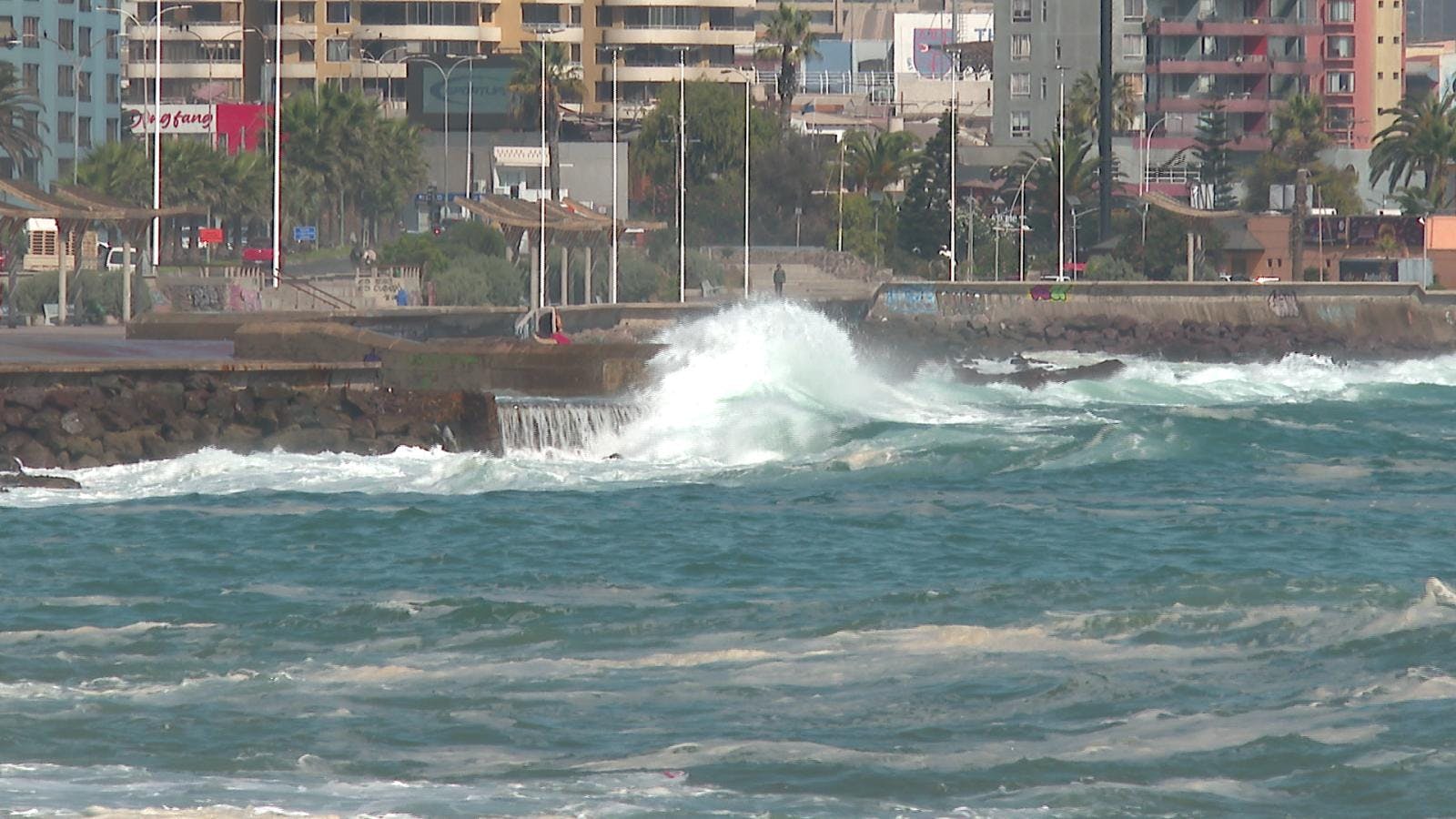 Síntesis de noticias regionales: alerta por nuevo fenómeno de marejadas