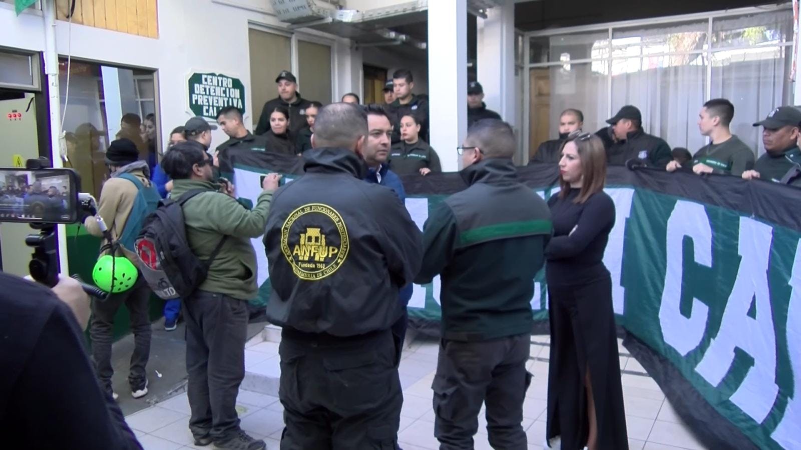 Gendarmes de Calama exigen mejores condiciones laborales  