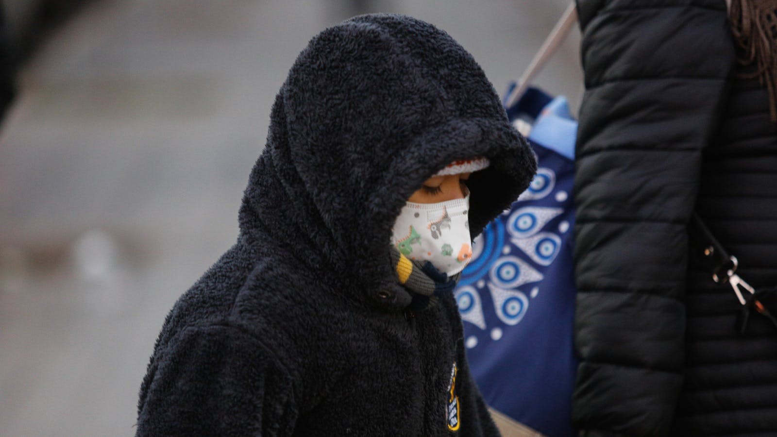 Viróloga por mascarilla obligatoria para niños mayores de 5 años: Es una buena medida