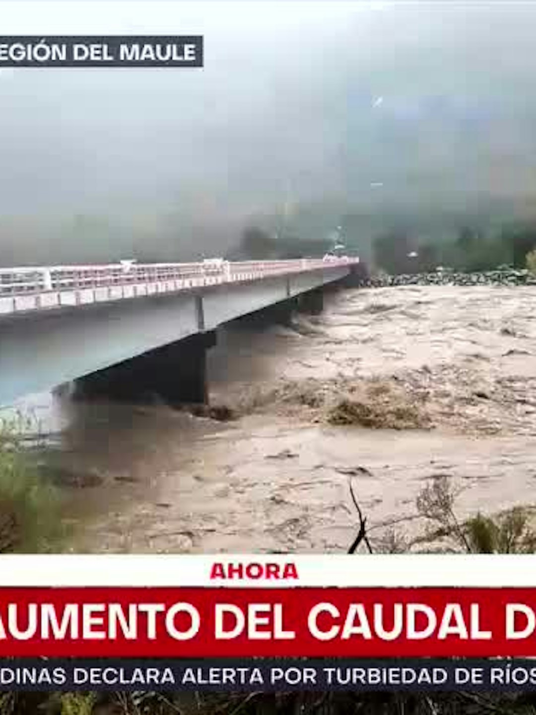 Aumento del caudal del Río Maule en San Clemente