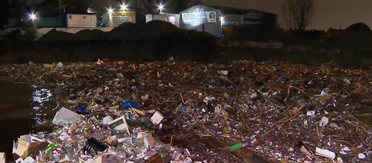 Se retiraron más de 800 toneladas de basura: La alarmante situación de los ríos en Chile