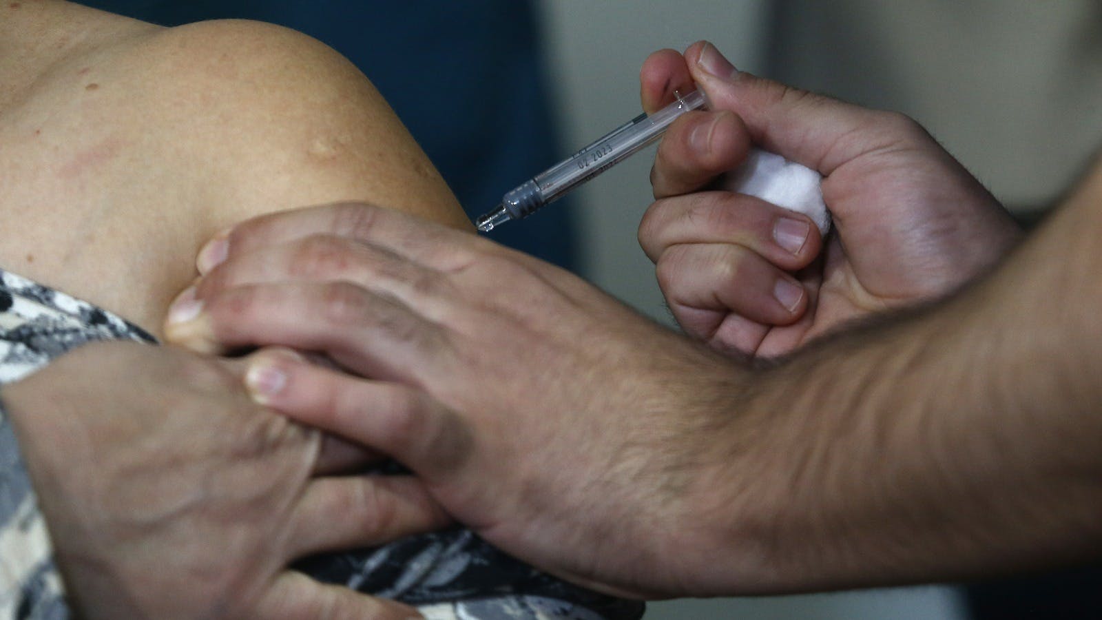Subsecretaria de Salud y vacunación en zonas afectadas: Va a tomar un tiempo alcanzar el 100%