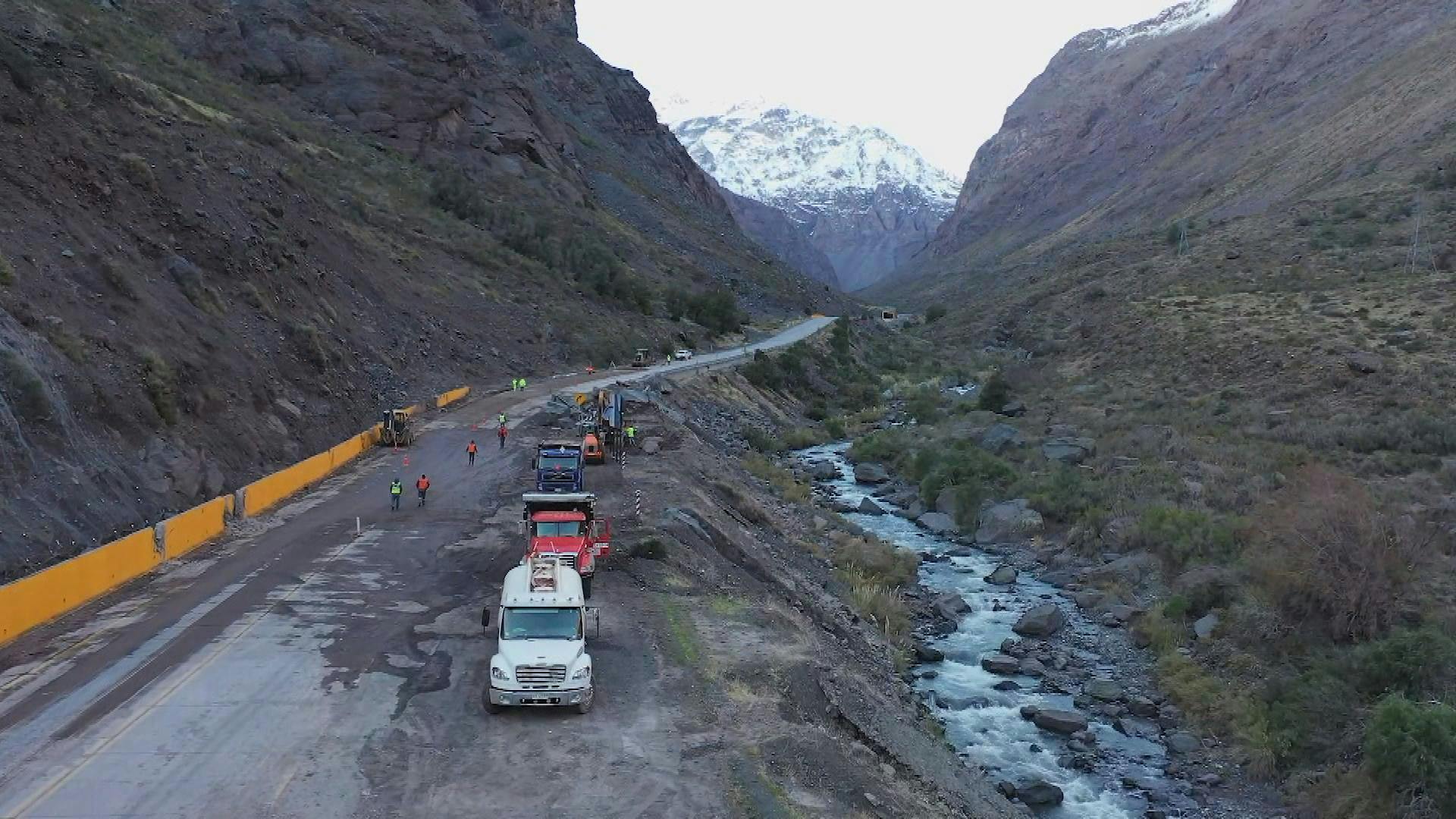 Este viernes abrirá parcialmente una de las vías del cruce Los Libertadores 