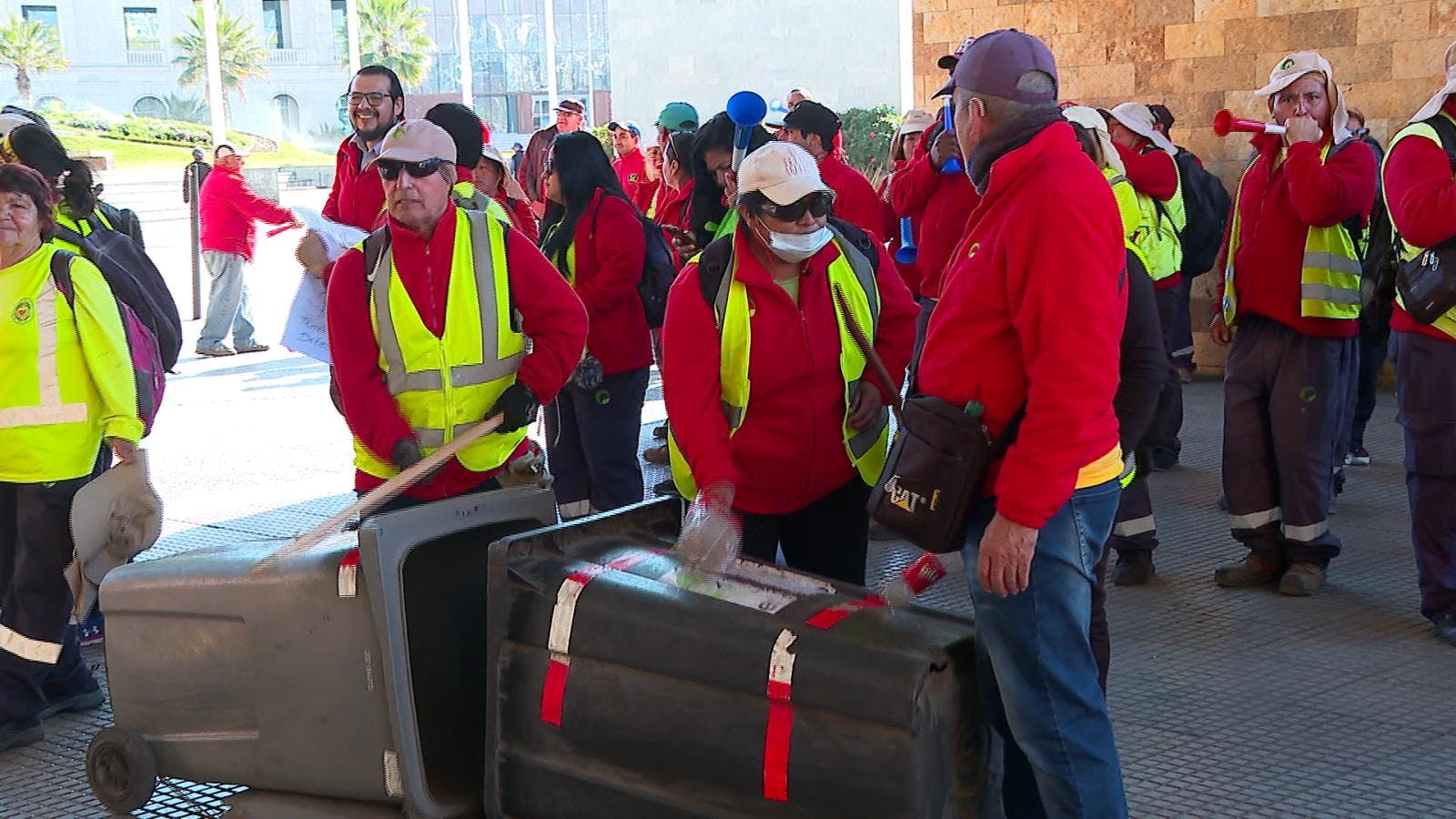 Tras 24 horas de paro finaliza movilización de trabajadores del barrido de calles de Antofagasta
