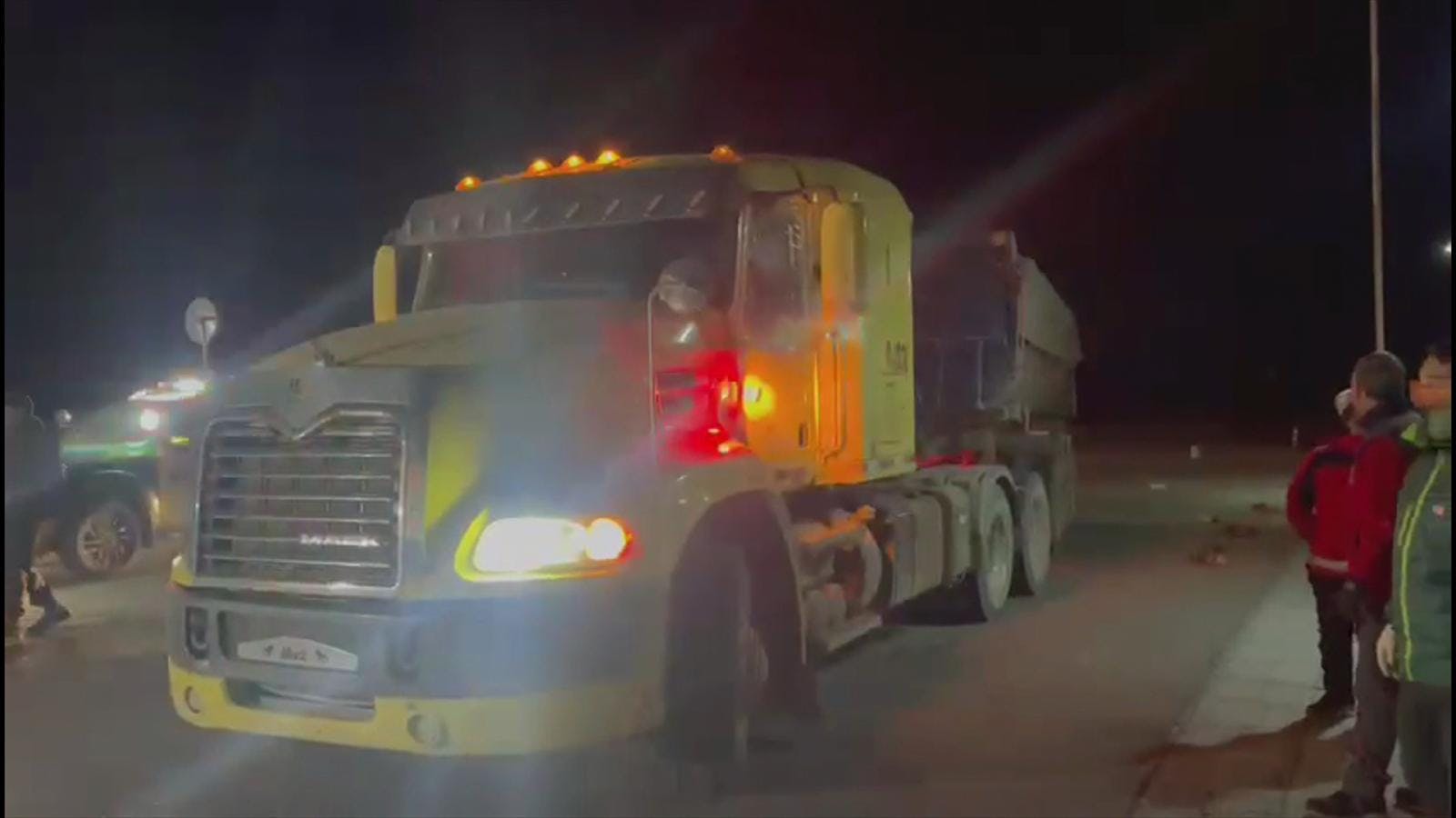 Por Ollagüe retorna a Chile el camión robado en Calama