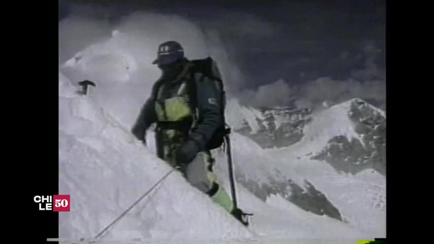 Dos expediciones chilenas llegan al Everest por primera vez