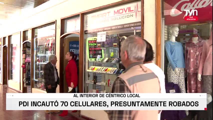 Incautan 70 celulares en centro comercial