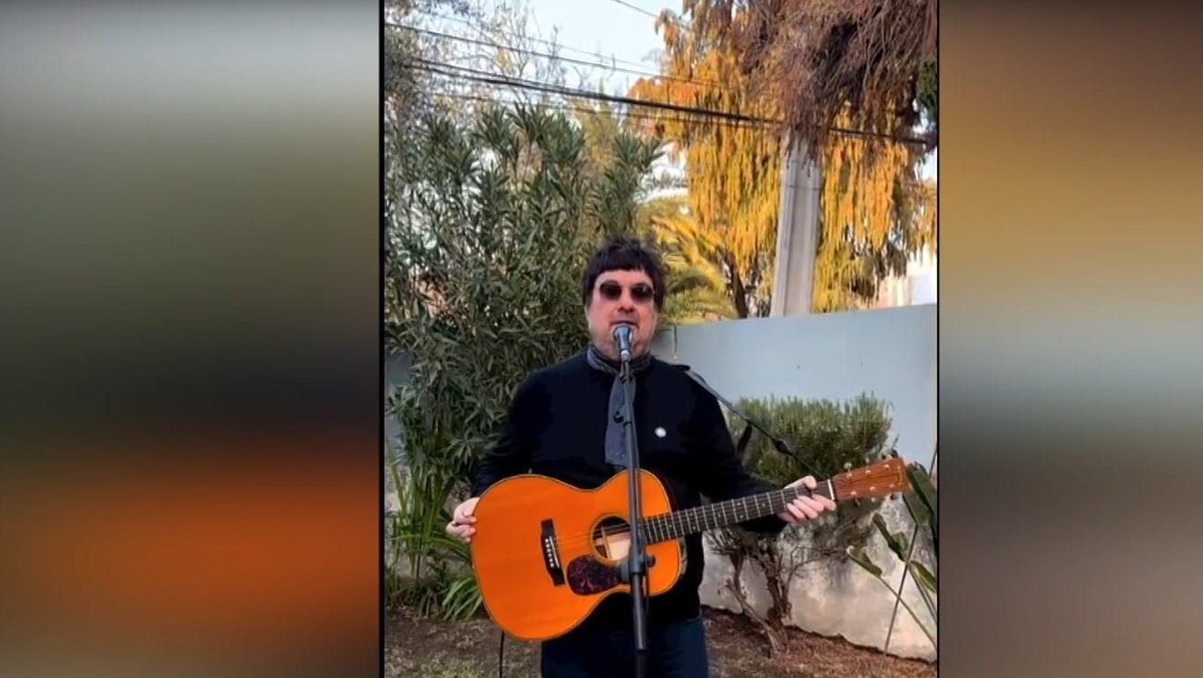 El emotivo homenaje de Álvaro Henríquez a Cecilia, la Incomparable