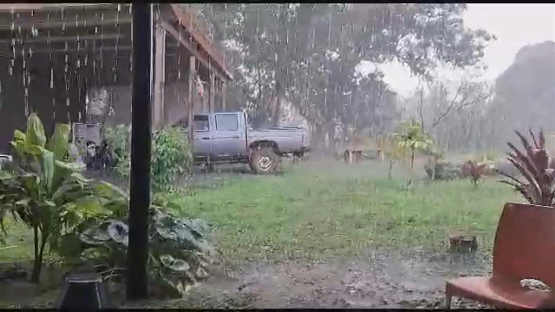 Granizos y bajas temperaturas sorprenden a isleños en Rapa Nui
