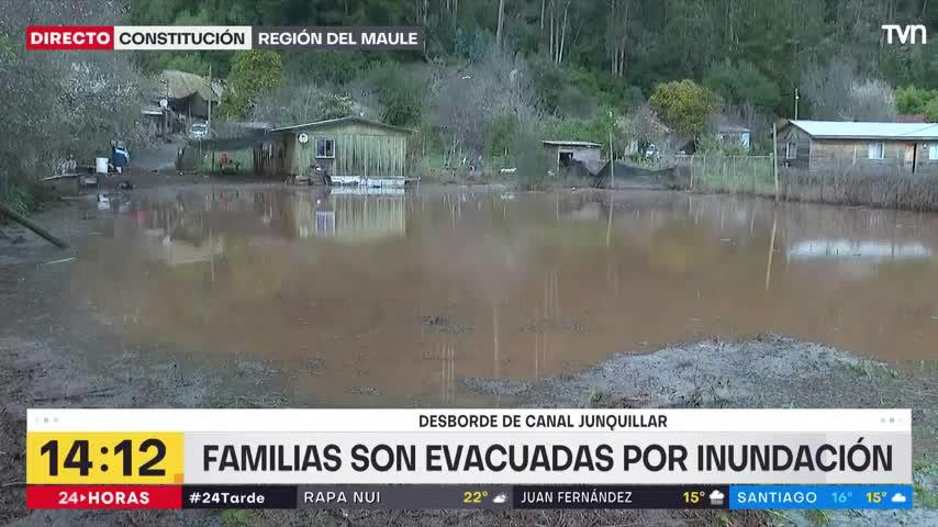 18 viviendas inundadas en sector interior de Constitución