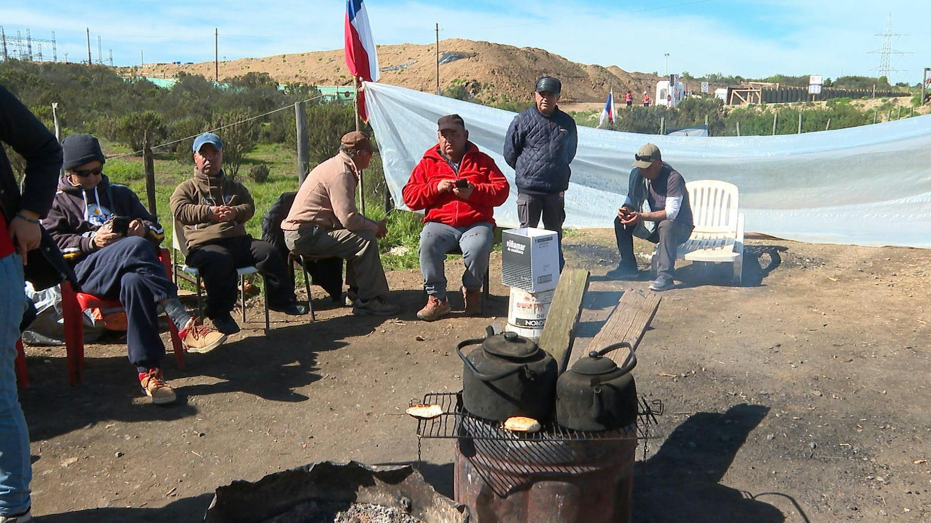 Pescadores de Quintero continúan movilización