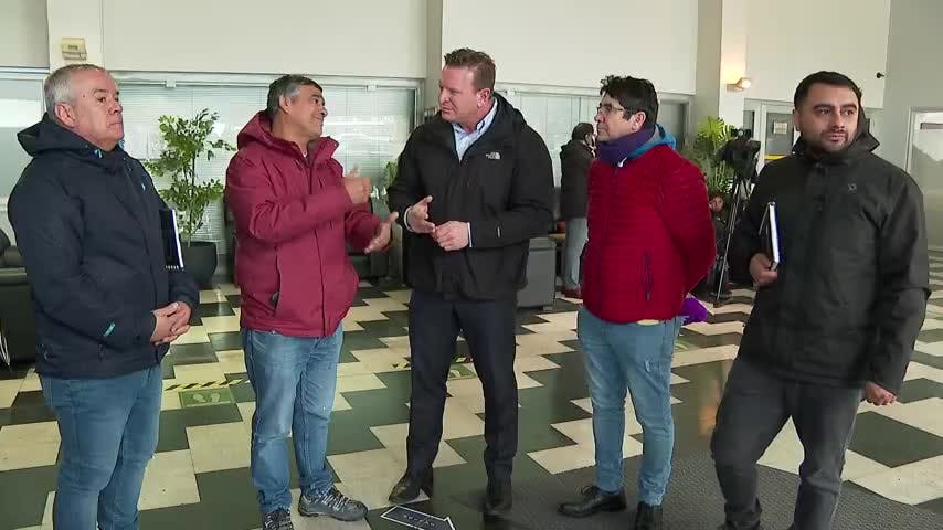 Sence y Sercotec apoyarán a trabajadores de Fanaloza