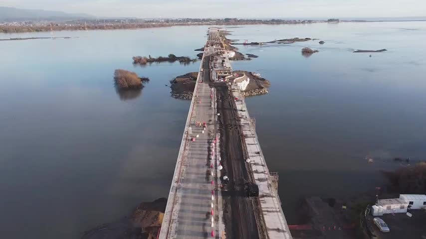 Ministra del MOP visitó obras de Puente Industrial