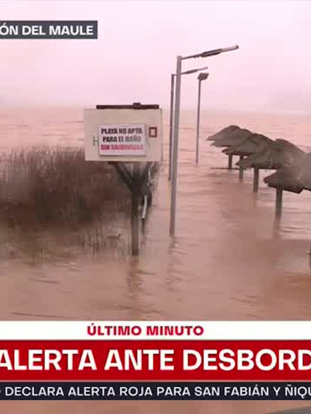 Estero en Llico se desbordó tras intensas precipitaciones