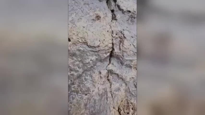 Clausuran acceso a ribera poniente en el Salto