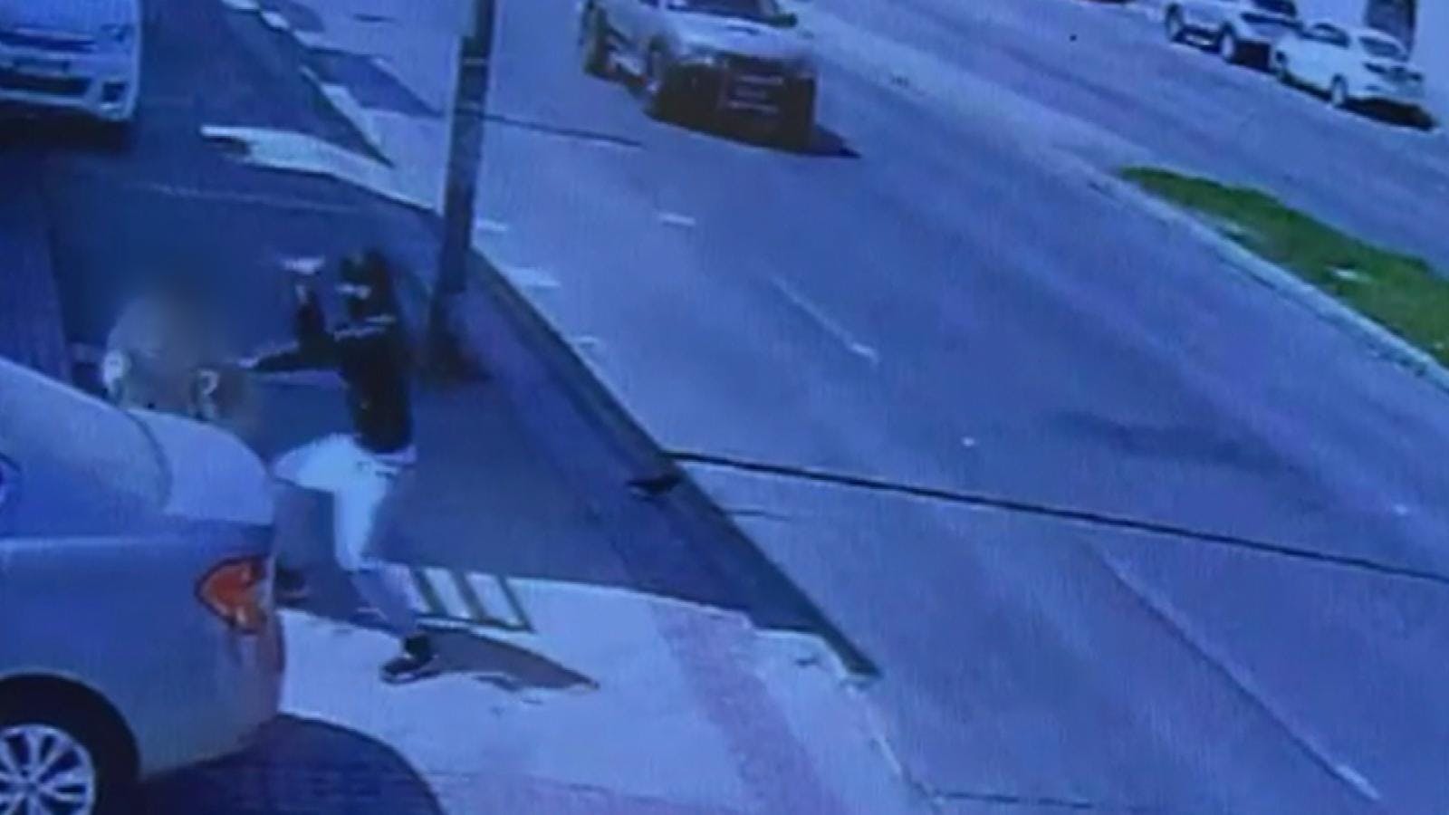 Videos captan dos violentos robos contra mujeres ocurridos en Antofagasta 
