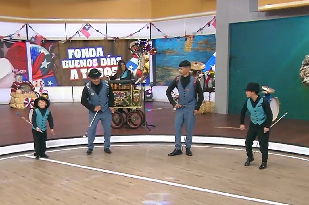 ¡Música, alegría y tradición!: Los chinchineros de la familia Aravena