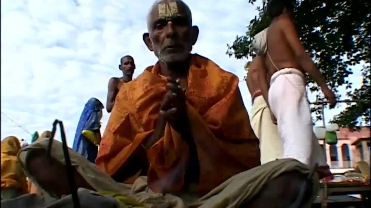Varanasi | La ruta de Oriente - T1E3