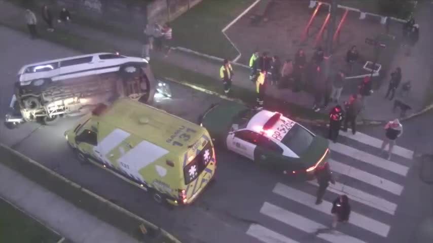 Siete niños lesionados en accidente de furgón