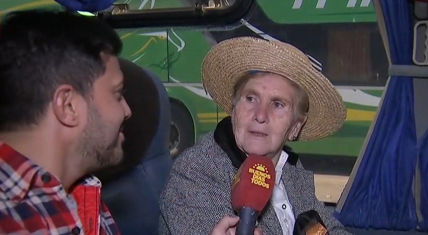 ¡La señora Inés, el personaje revelación de las Fiestas Patrias!