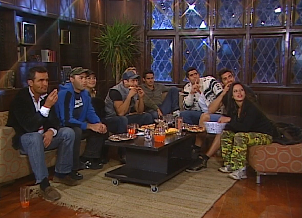 Reclutas ven el primer episodio | Pelotón - T3E85
