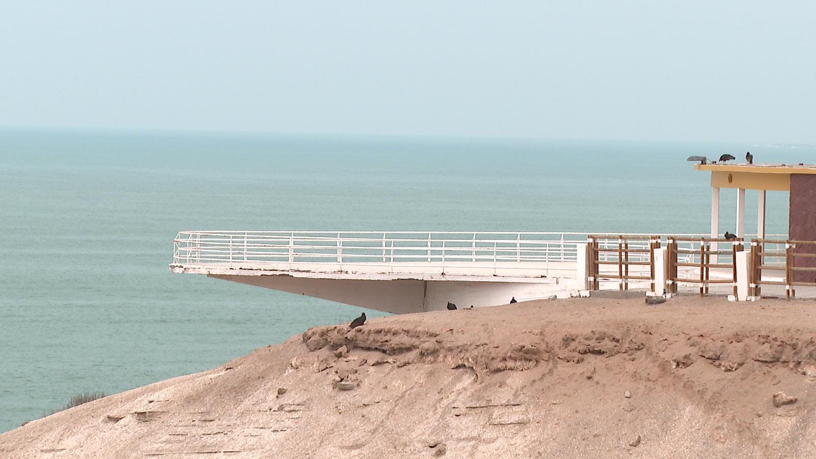 Síntesis de noticias regionales: mirador de la portada seguirá cerrado