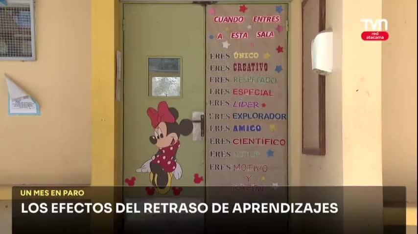 UN MES EN PARO