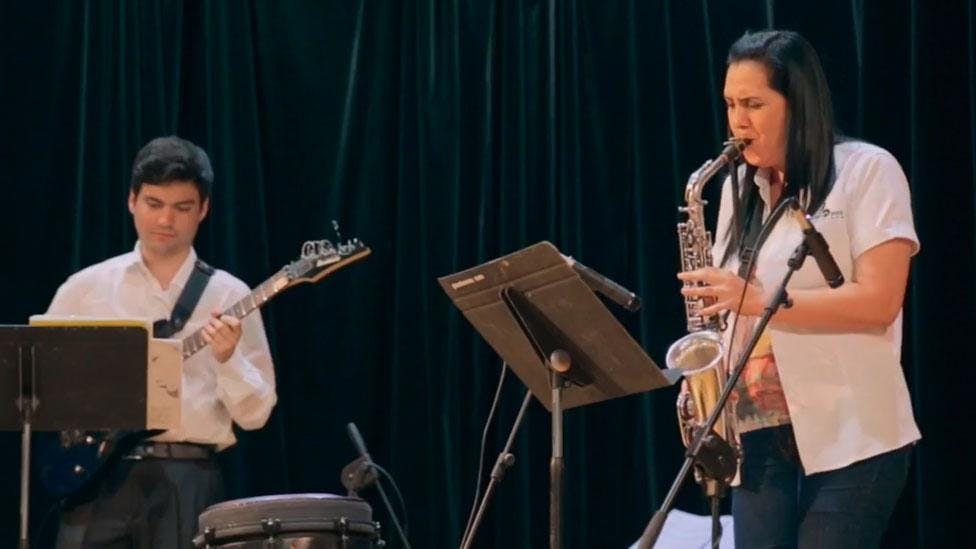 Patricia Zárate muestra que la música puede transformar la sociedad | 10 Chilenos - T1E2