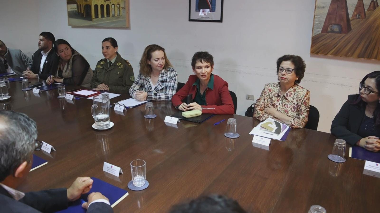 Ministra de interior Carolina Tohá encabezó en Antofagasta gabinete regional 