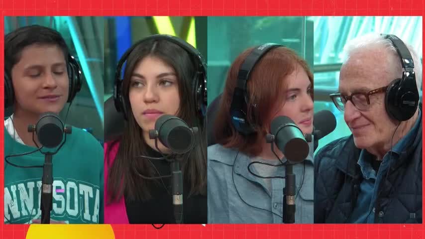 ¿Qué Sucede? Deportes en NTV: Para natación, el capitán Pedro Carcuro y Flo portó la antorcha