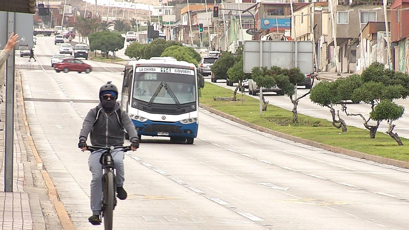 No podrá bajar ningún vehículo para avenida Salvador Allende