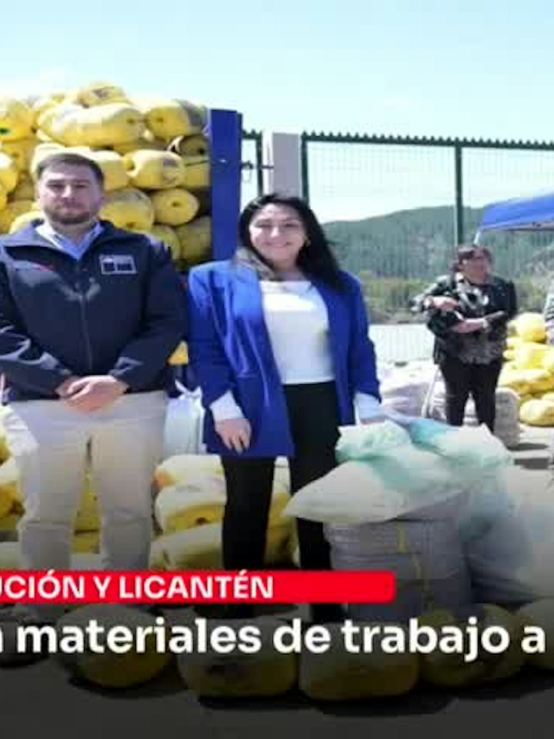 Entregan materiales de trabajo a pescadores