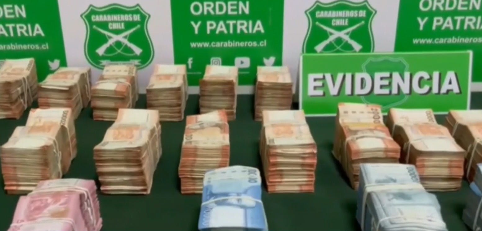 ¿A dónde va ese dinero? Detienen a traficantes de droga con más de 340 millones de pesos
