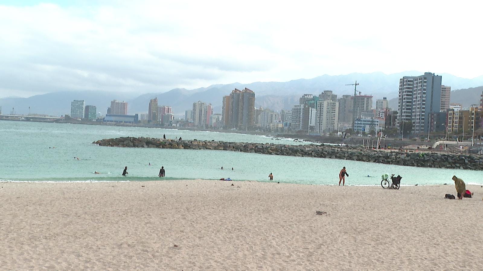 Retoman operativos de limpiezas de playas a un mes del inicio de la temporada estival