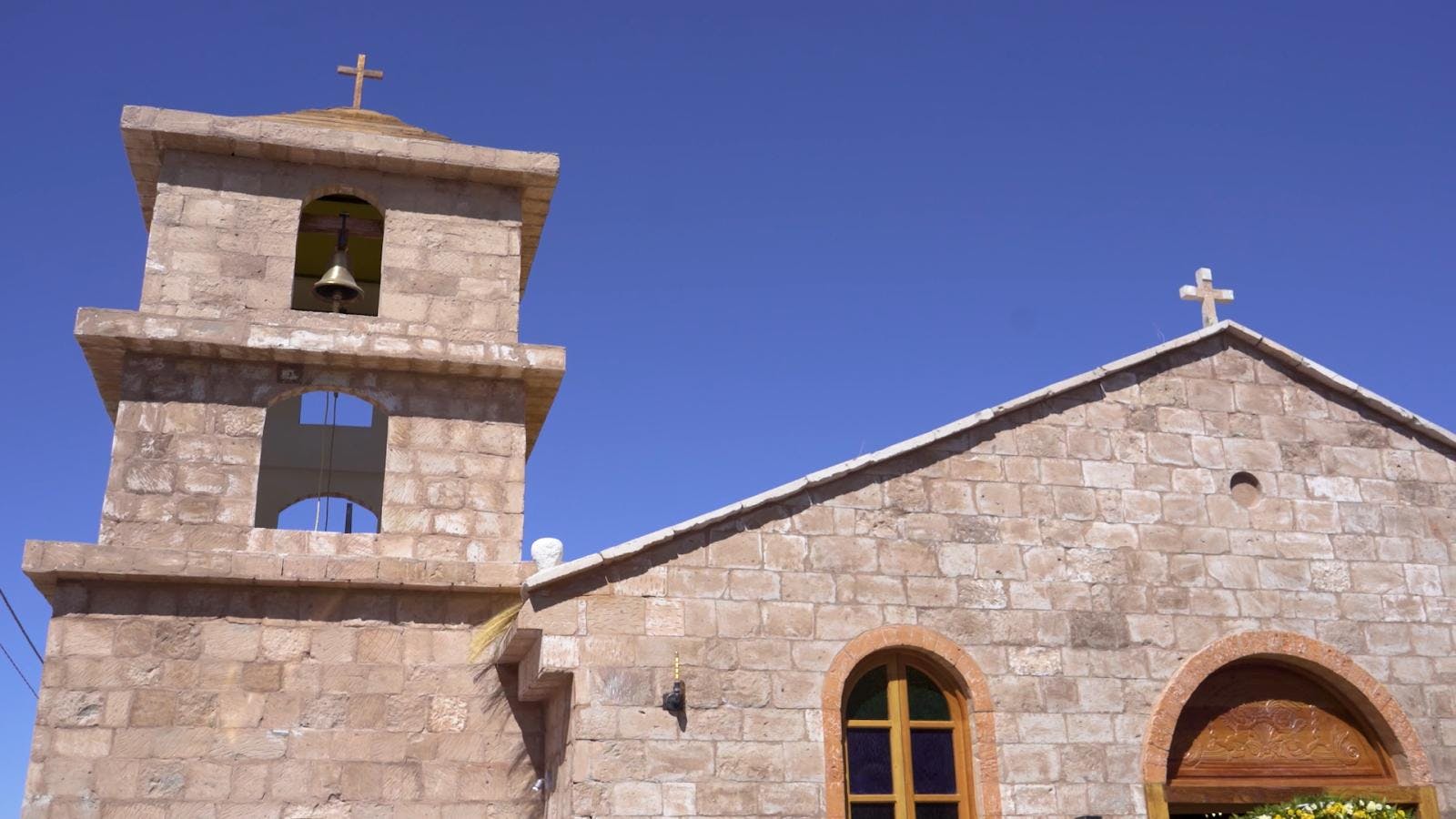 Reinauguran iglesia de Camar