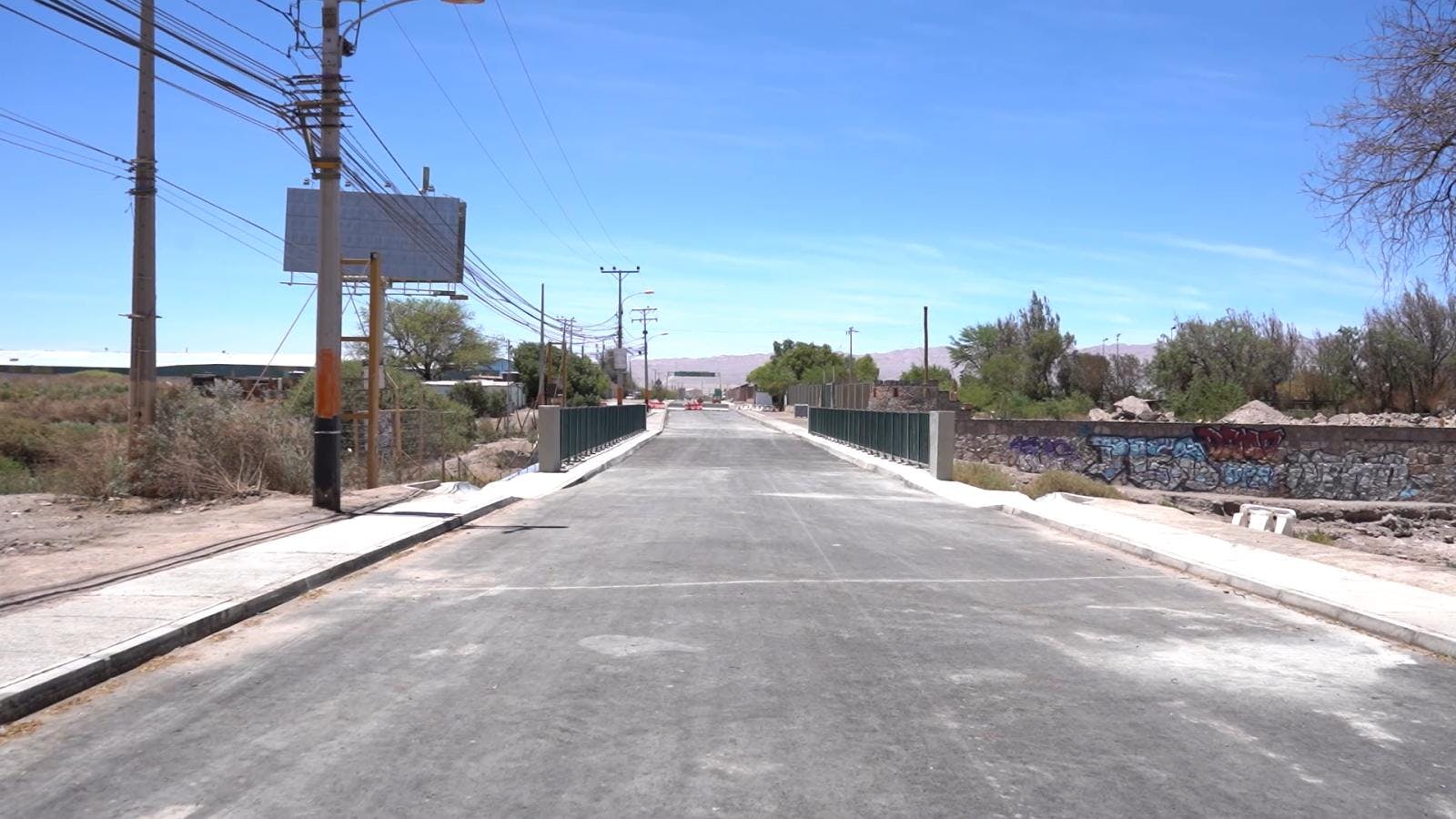Avanzan trabajos de remodelación de puente en Calama 