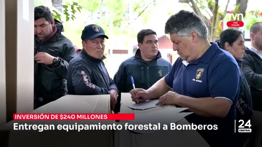 Entregan equipamiento forestal a Bomberos
