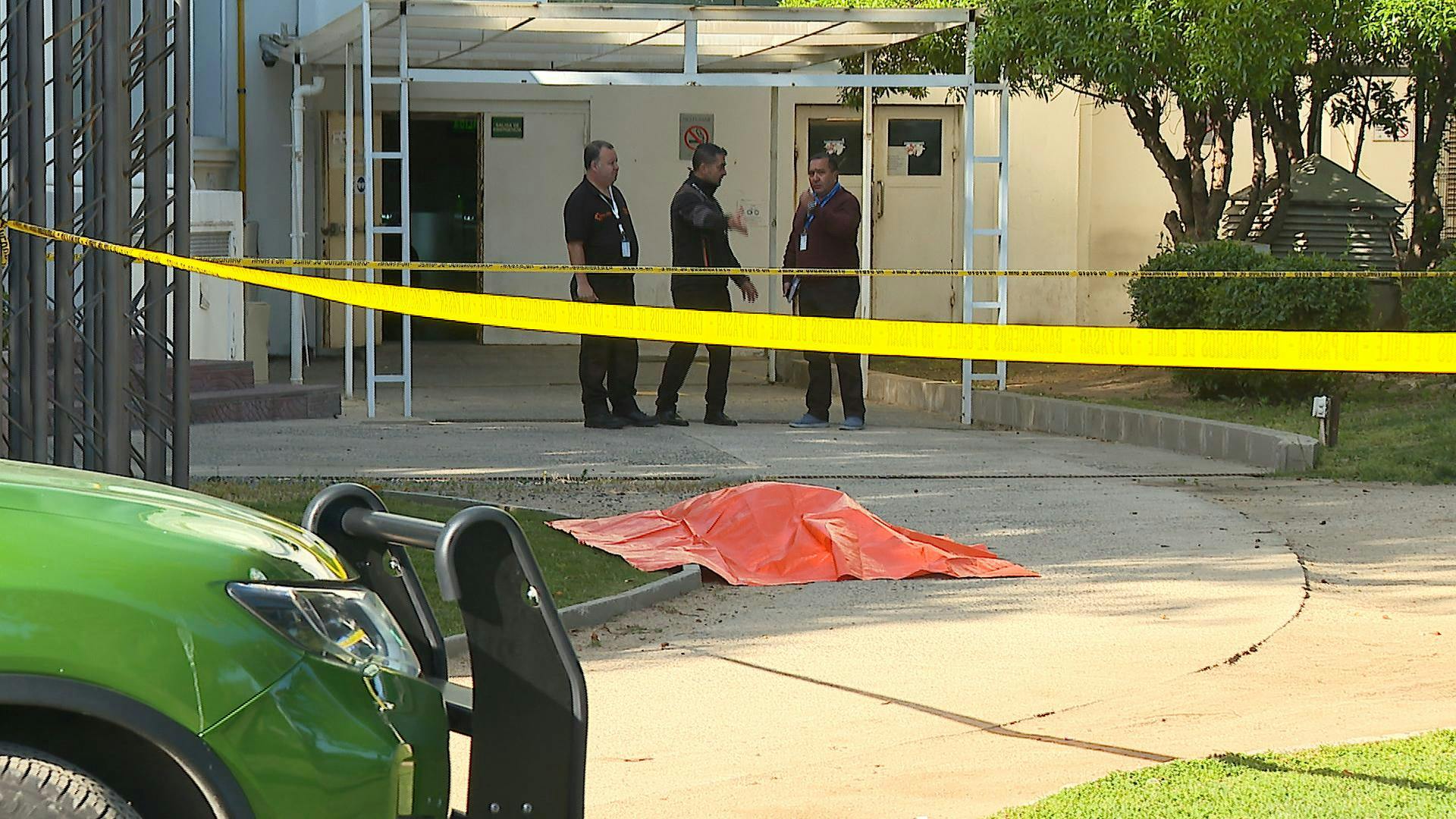 Investigan dos homicidios de personas en situación de calle