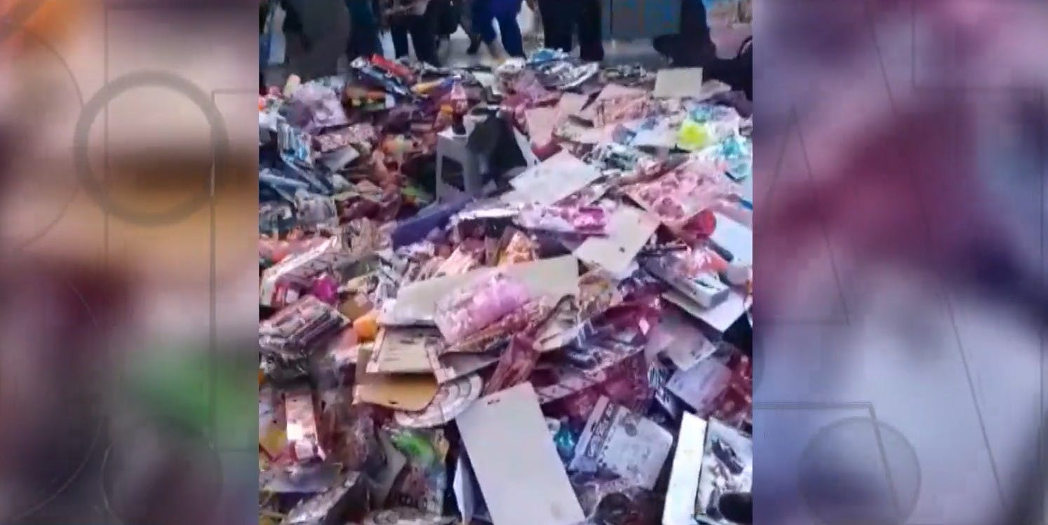 El descontrolado comercio ilegal en Estación Central