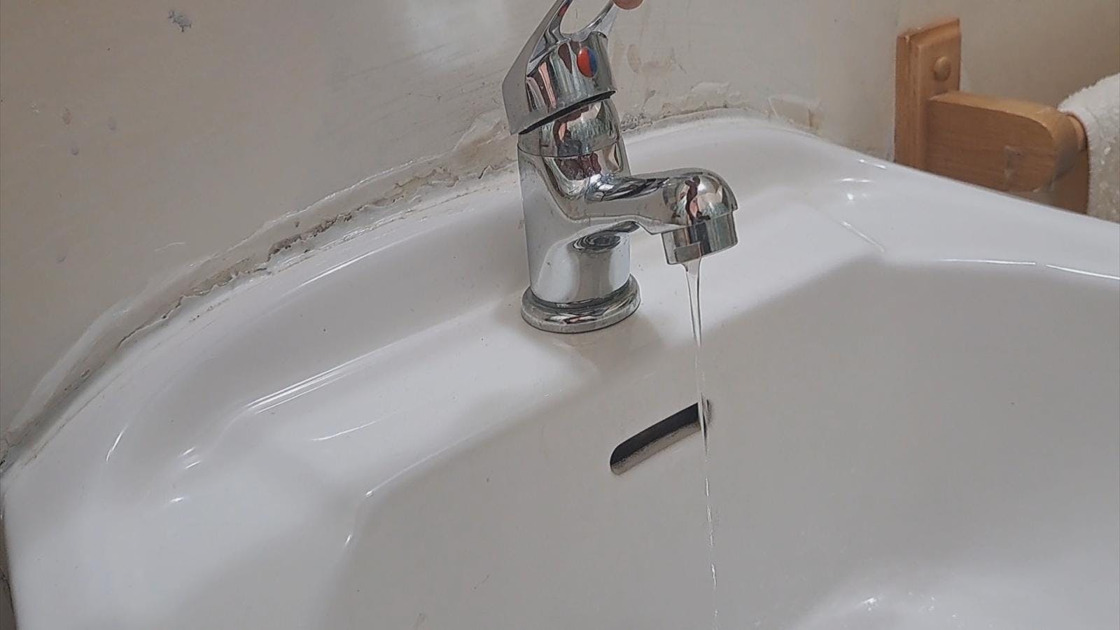 Reposición de suministro de agua potable debería comenzar dentro de las próximas horas