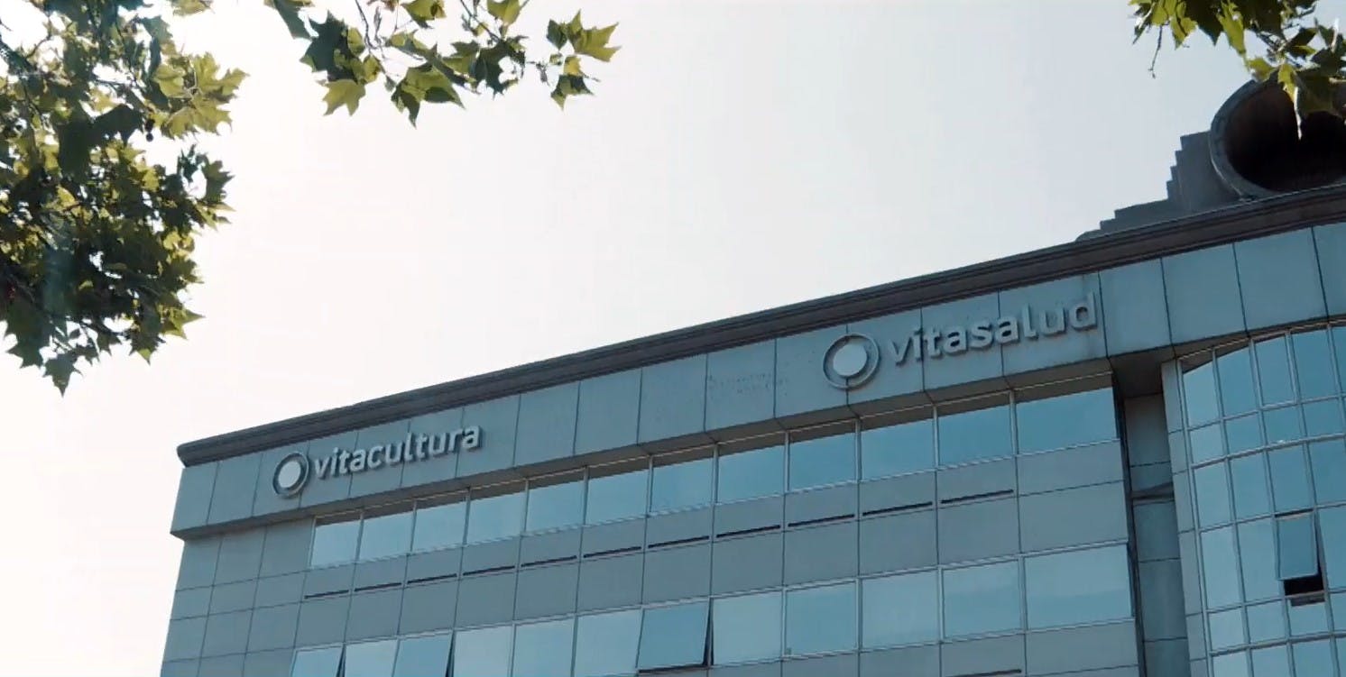 Las consecuencias de la corrupción: Caso Torrealba impacta en el cierre de centro de salud en Vitacura