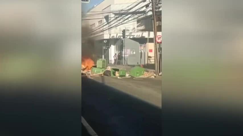 Comercio ambulante provoca incidentes por incautación de productos en Concepción