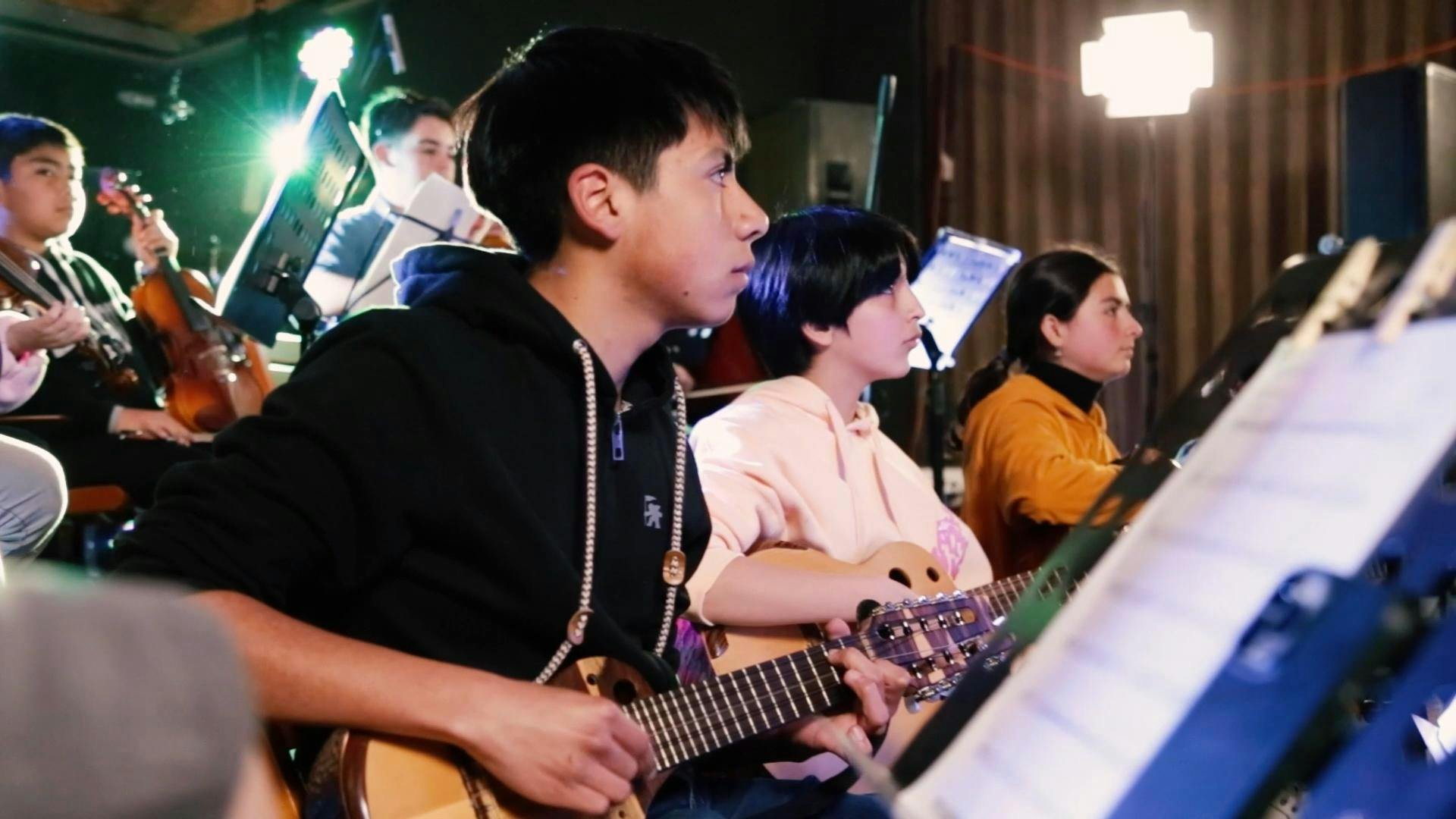 25 años de vida fomentando la cultura celebra escuela artística viñamarina